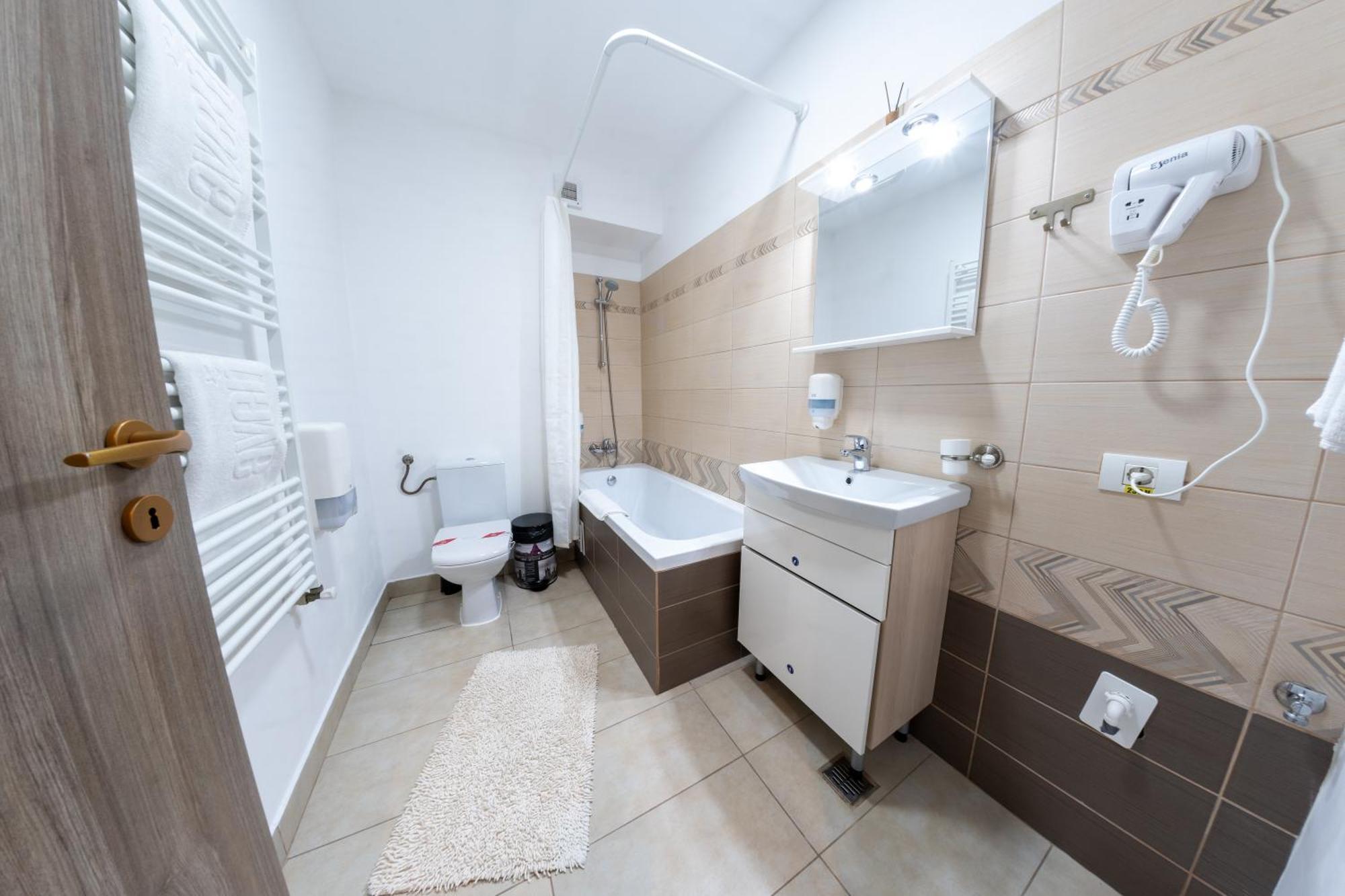 Avenue Parliament Old Town - Avenue Hotels Букурещ Екстериор снимка